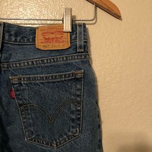 Levi’s Classic 550 Jeans